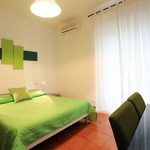 Primo Piano Guesthouse - Bari Policlinico